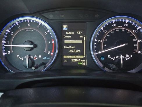 Used 2019 Toyota Highlander XLE image 13