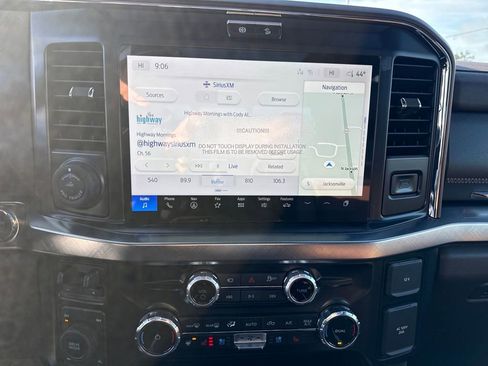 New 2025 Ford F350 King Ranch w/ Chrome Package image 28