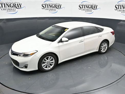 Used 2014 Toyota Avalon XLE FWD image 20