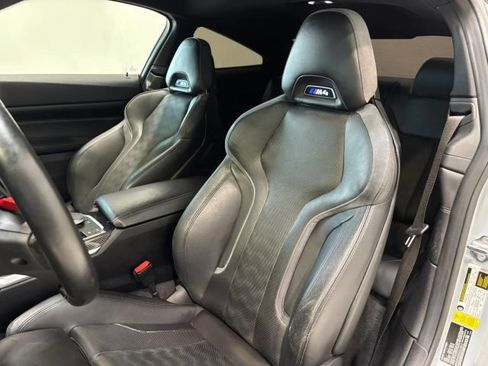 Used 2021 BMW M4 Coupe w/ Executive Package RWD image 13
