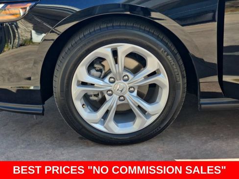 Used 2025 Honda Accord LX image 34