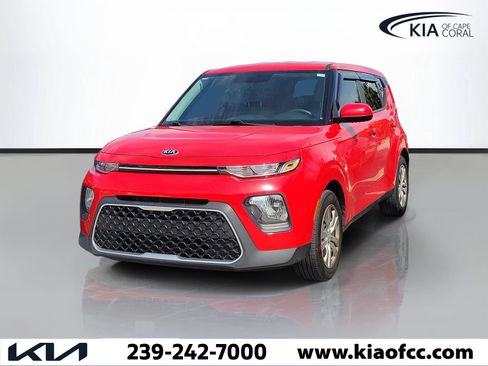 Used 2020 Kia Soul LX FWD image 3