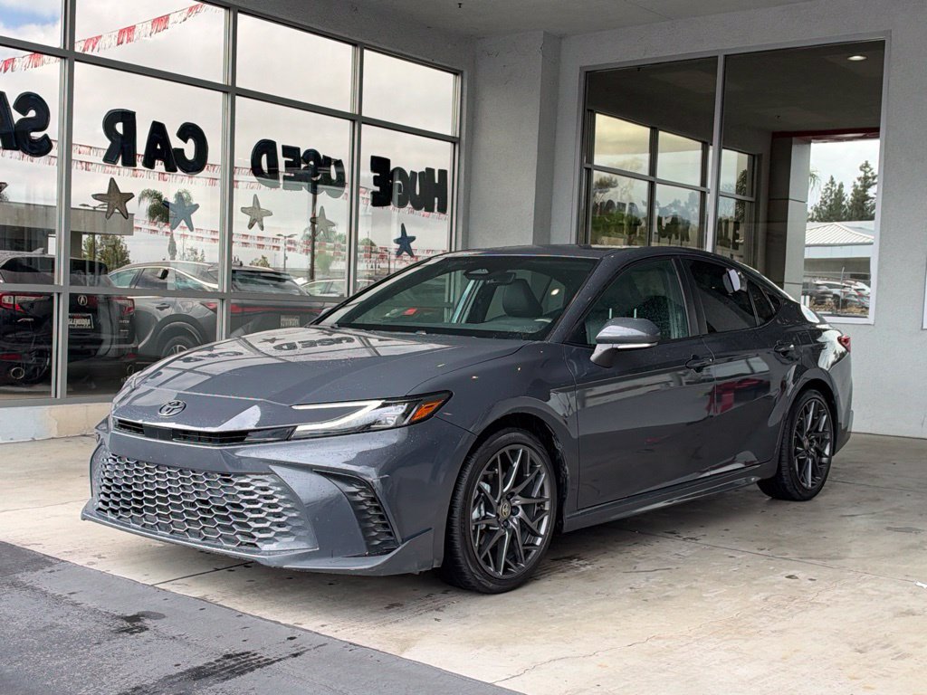 Certified 2025 Toyota Camry XSE FWD image 5