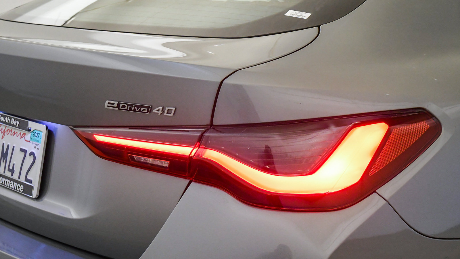 Used 2023 BMW i4 eDrive40 w/ Premium Package RWD image 12