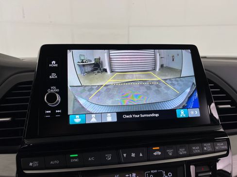 New 2026 Honda Odyssey EX-L image 23