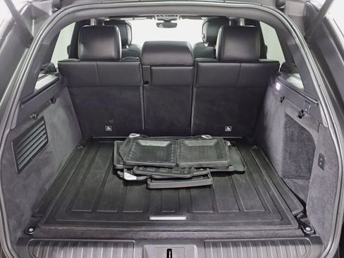 Used 2021 Land Rover Range Rover Sport HSE Silver Edition image 37