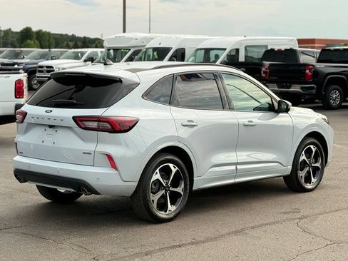 Used 2025 Ford Escape ST-Line Elite w/ Premium Technology Package AWD/4WD image 31