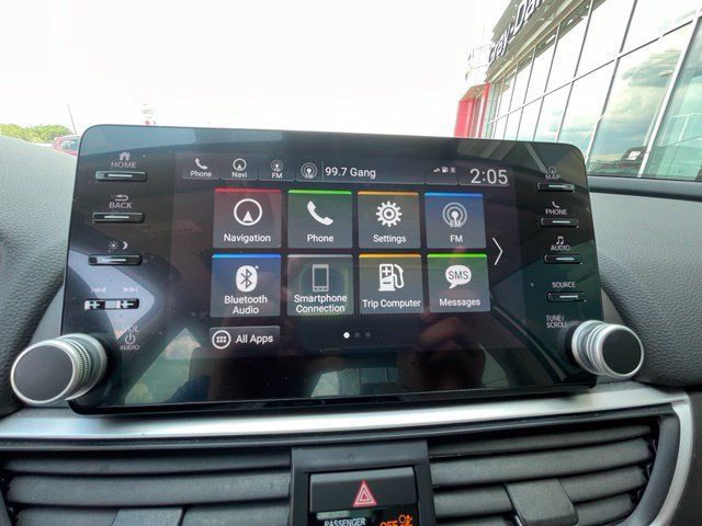 Used 2020 Honda Accord Touring image 10