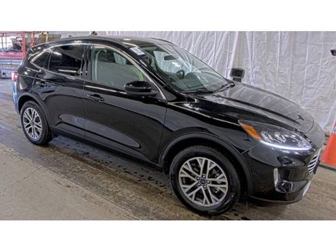 Used 2022 Ford Escape SEL image 3