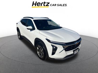 Used 2025 Chevrolet Trax LT