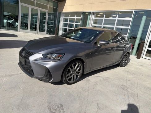 Used 2018 Lexus IS 300 image 1