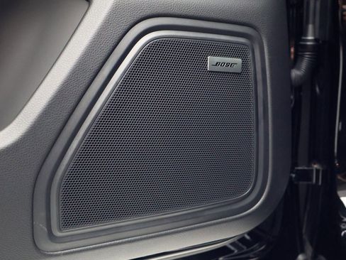 New 2026 Porsche Macan Turbo image 14