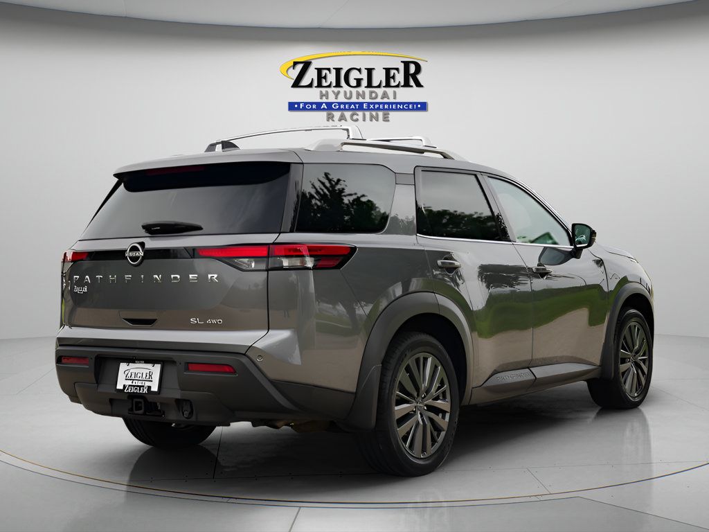 Used 2024 Nissan Pathfinder SL w/ SL Premium Package AWD/4WD image 7
