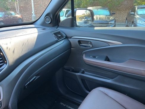 Used 2025 Honda Ridgeline RTL image 29