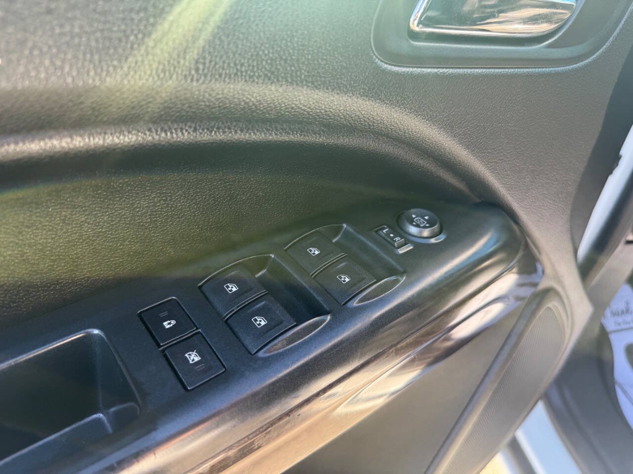Used 2015 GMC Canyon SLT AWD/4WD image 19