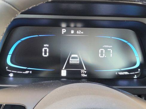 New 2025 Hyundai Elantra Sport image 9