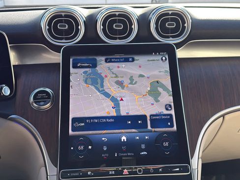 Certified 2026 Mercedes-Benz GLC 300 4MATIC image 21