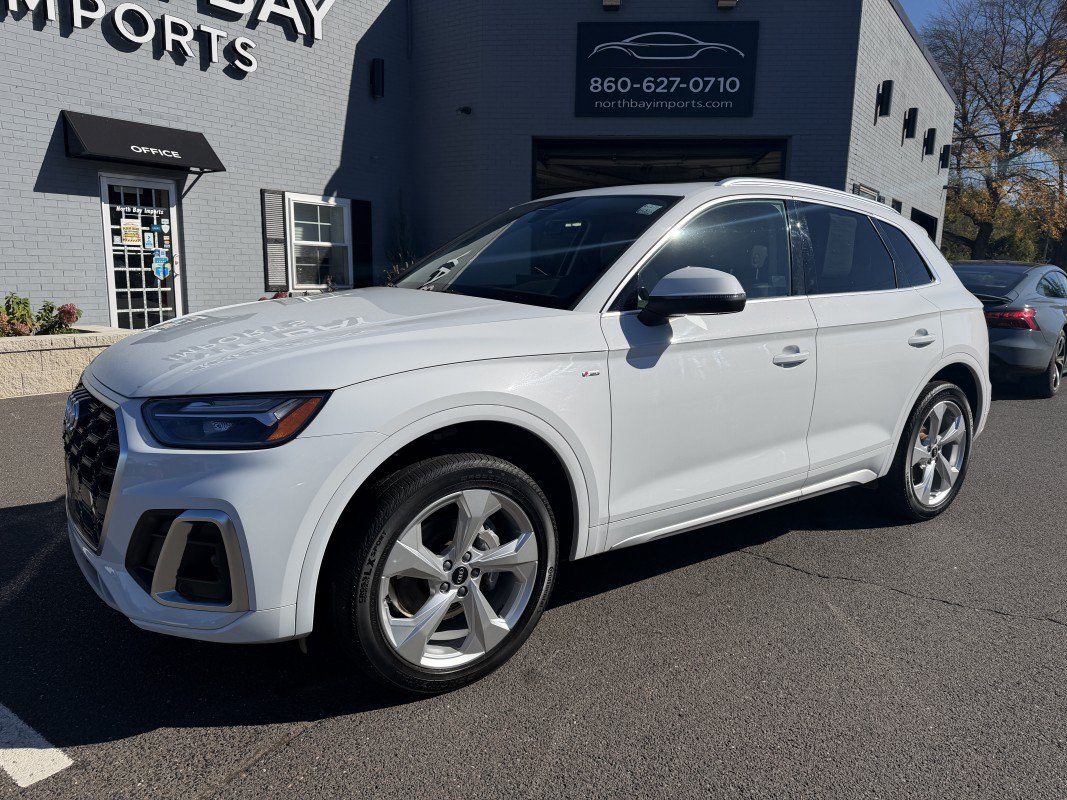Used 2022 Audi Q5 2.0T Premium Plus AWD/4WD image 2