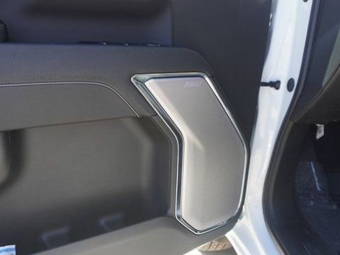 New 2026 GMC Sierra 3500 Denali w/ Denali Reserve Package image 16