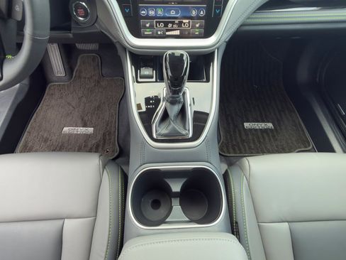 Certified 2025 Subaru Outback Onyx Edition image 19