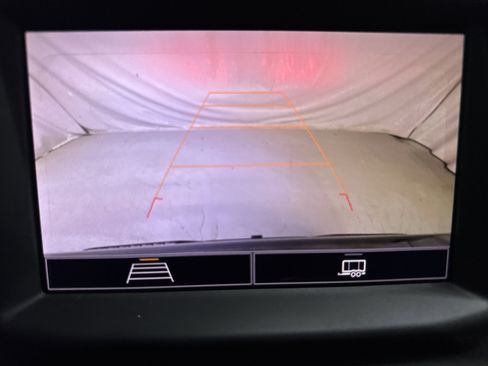 Certified 2022 Chevrolet Silverado 1500 Custom image 19