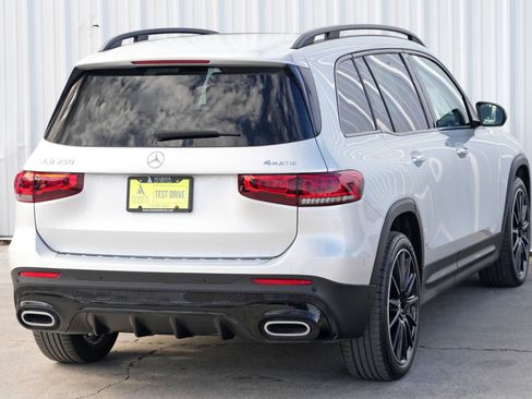 Used 2020 Mercedes-Benz GLB 250 4MATIC w/ AMG Line image 54