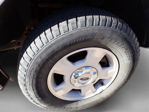 Used 2014 Ford F150 XLT w/ Equipment Group 301A Mid image 5