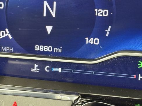 Used 2025 Chevrolet Silverado 1500 LT image 20