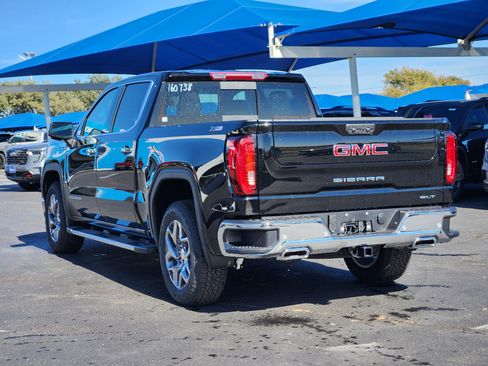 New 2026 GMC Sierra 1500 SLT AWD/4WD image 3