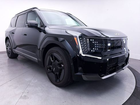 Used 2026 Kia EV9 GT-Line AWD/4WD image 12