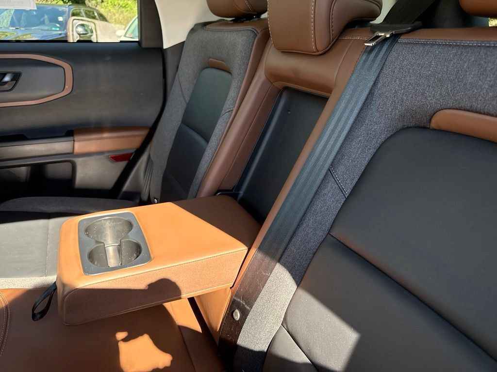 Used 2023 Ford Bronco Sport Outer Banks AWD/4WD image 35