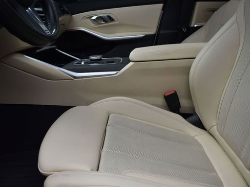 Certified 2023 BMW 330e w/ M Sport Package image 13