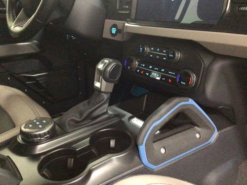 Used 2023 Ford Bronco Wildtrak AWD/4WD image 30