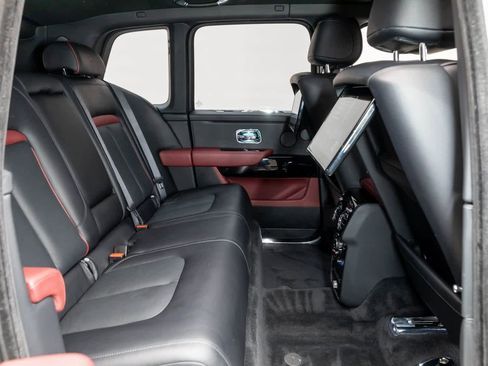 Used 2022 Rolls-Royce Cullinan image 51