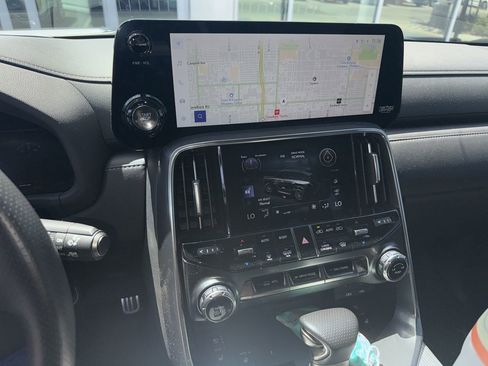 Used 2025 Lexus LX 600 F Sport w/ Accessory Package (2T) image 2