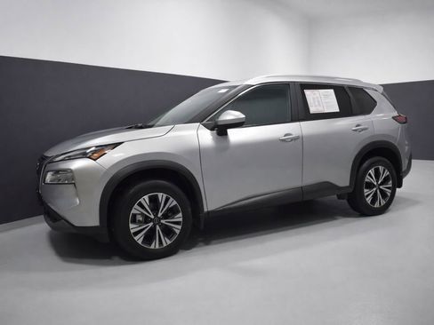 Certified 2023 Nissan Rogue SV w/ SV Premium B Package image 2