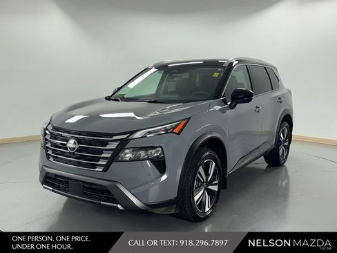 Used 2024 Nissan Rogue SL w/ SL Premium Package FWD image 1