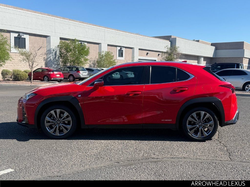 Used 2021 Lexus UX 250h F Sport w/ Accessory Package (Z1) AWD/4WD image 3