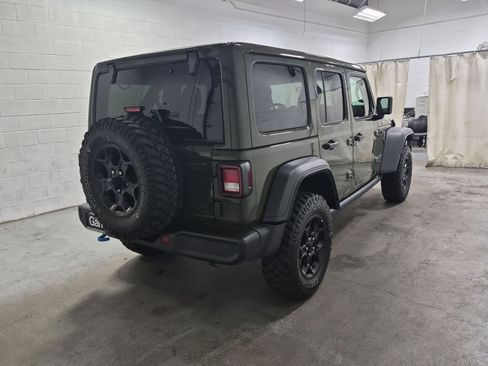 Used 2023 Jeep Wrangler Unlimited AWD/4WD image 7