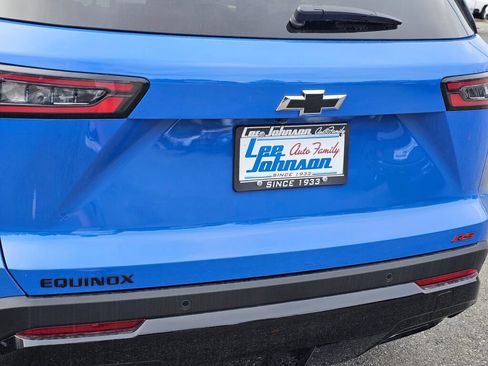 New 2025 Chevrolet Equinox RS w/ Convenience Package III image 23