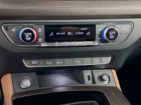 Used 2024 Audi Q5 2.0T Premium Plus image 18