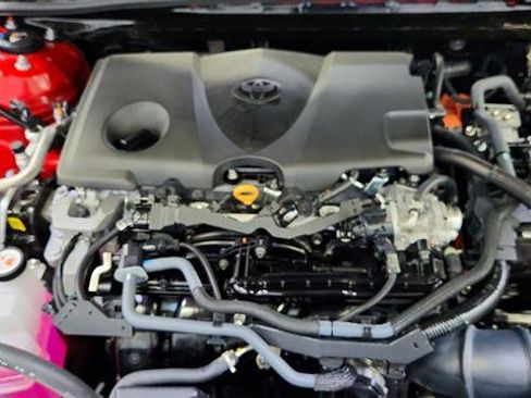 Used 2025 Toyota Camry XSE w/ Premium Plus Package image 36