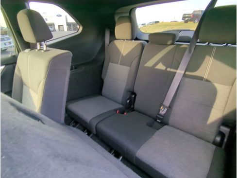 Used 2025 GMC Acadia Elevation image 29