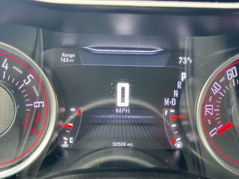 Used 2023 Dodge Challenger SXT RWD image 17