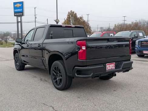 New 2026 Chevrolet Silverado 1500 RST w/ Dark Appearance Package image 4