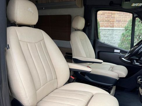 Used 2020 Mercedes-Benz Sprinter 3500 image 57
