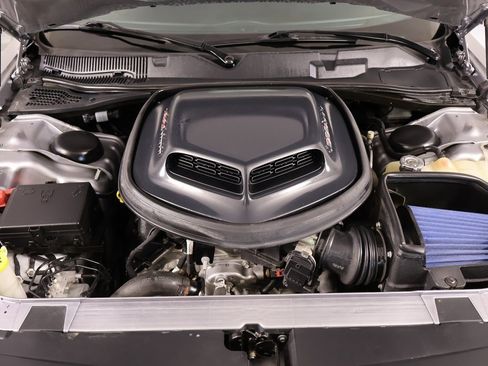 Used 2016 Dodge Challenger R/T Scat Pack image 19
