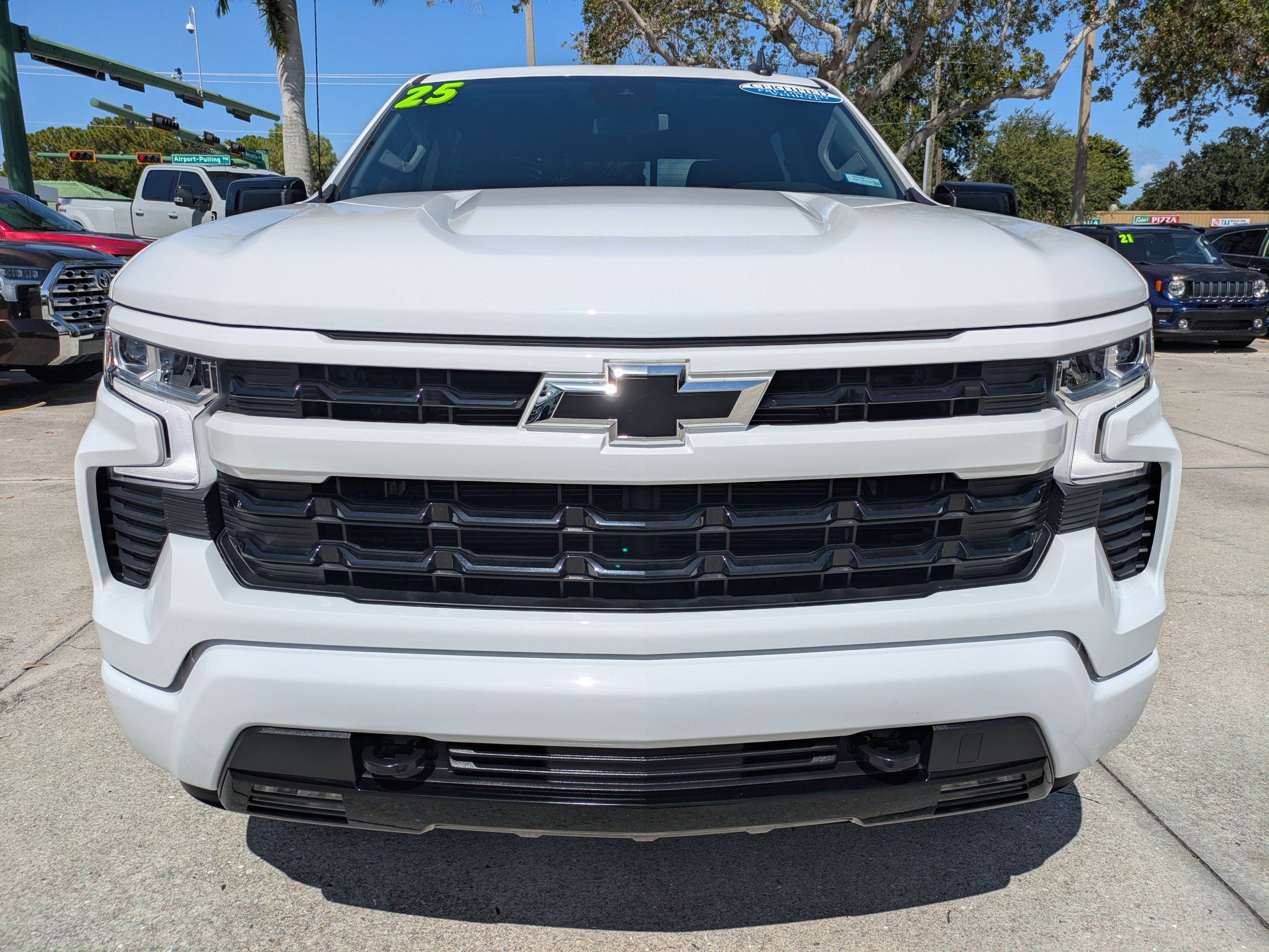 Used 2025 Chevrolet Silverado 1500 RST w/ Convenience Package II AWD/4WD image 8