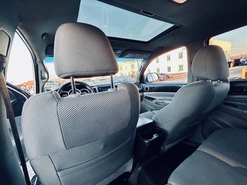 Used 2014 Toyota Tacoma 4x4 Double Cab w/ TRD Off-Road Package image 20