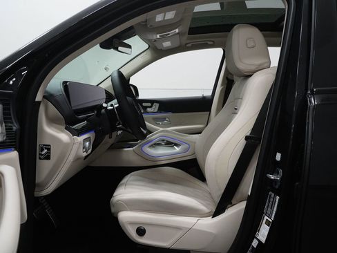 New 2026 Mercedes-Benz GLE 53 AMG 4MATIC image 2